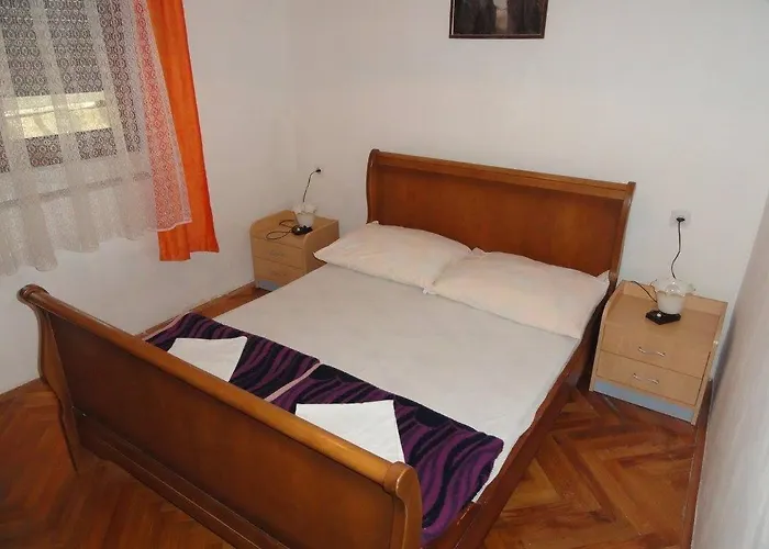 Apartman Apartments By The Sea Okrug Gornji, Ciovo - 11231