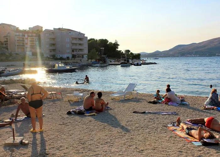 公寓 By The Sea Okrug Gornji, Ciovo - 11231